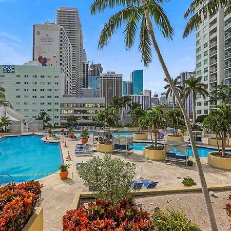 Resort And Luxurious Living In Downtown Miami Eksteriør billede